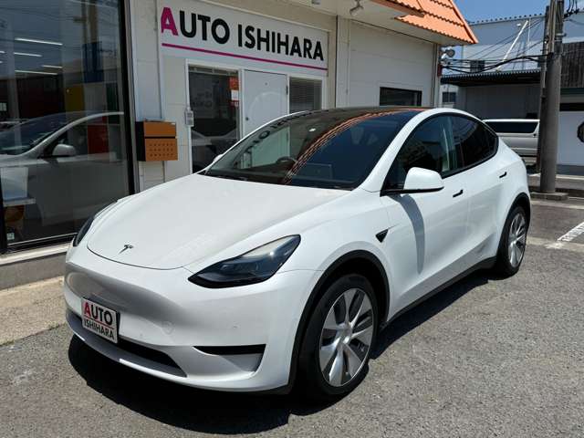 Tesla Model Y 2