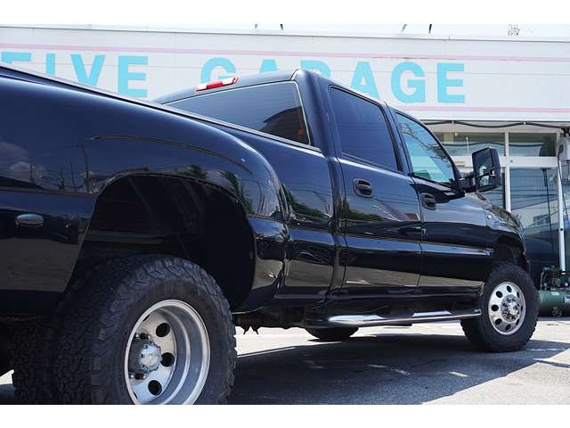 Chevrolet Silverado 9