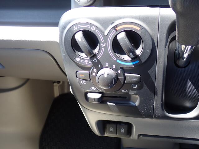 Suzuki Every 11
