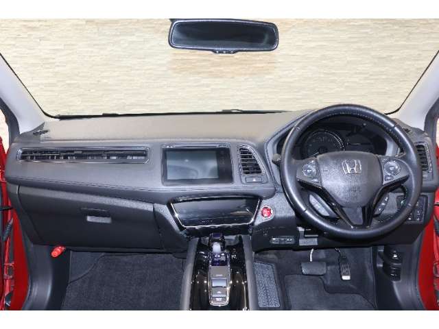 Honda Vezel 6