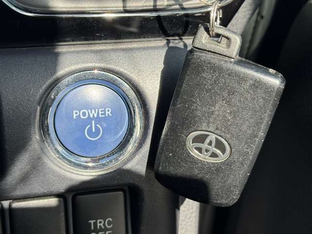 Toyota Voxy 11