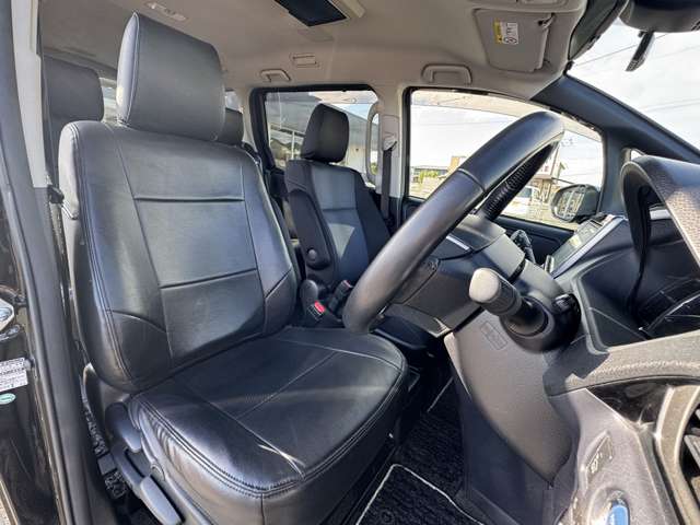 Toyota Voxy 7