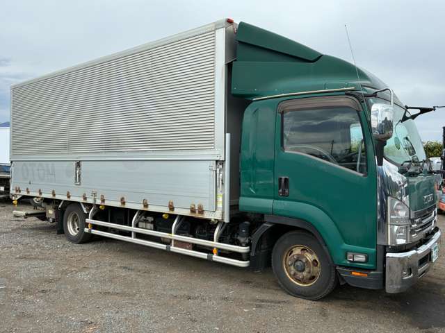 Isuzu Forward 5