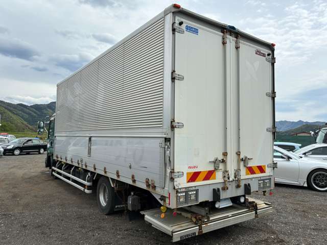 Isuzu Forward 6