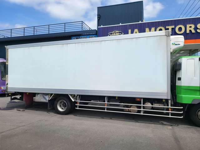Mitsubishi Fuso Fighter 7