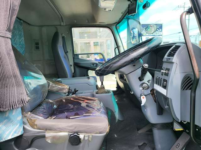 Mitsubishi Fuso Fighter 8