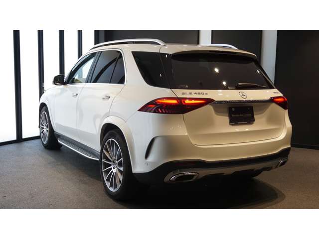 Mercedes-Benz GLE 8