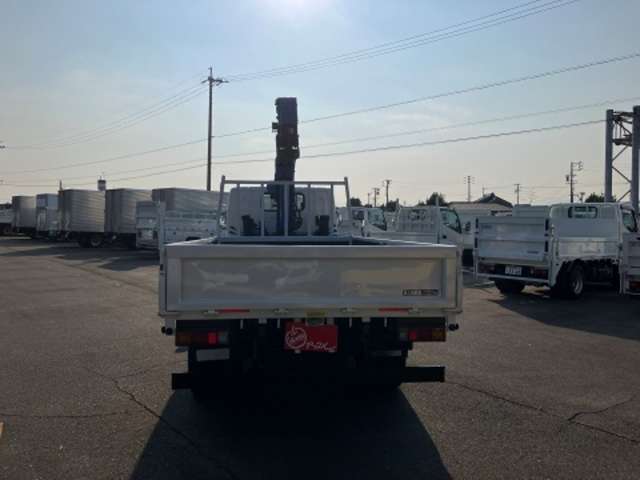 Mitsubishi Fuso Canter 6