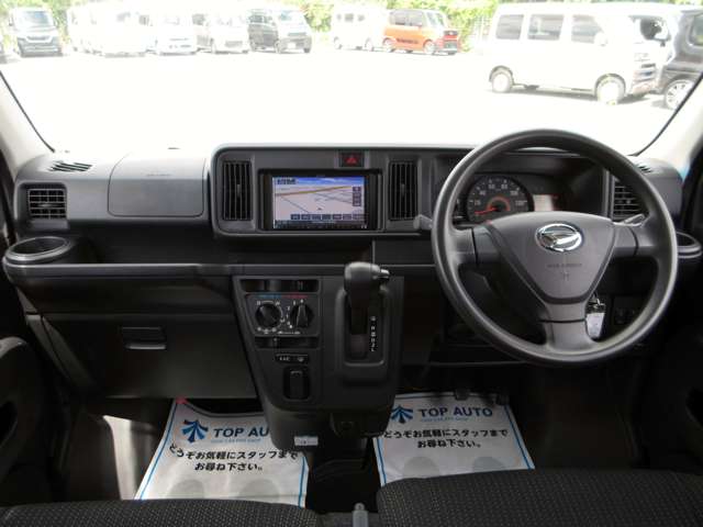 Daihatsu Hijet Cargo 3