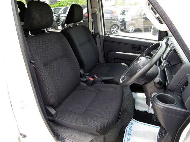 Daihatsu Hijet Cargo 9