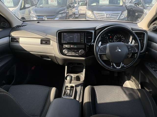 Mitsubishi Outlander 5