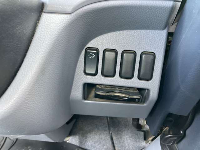 Mitsubishi Fuso Canter 8