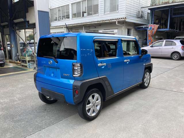 Daihatsu Taft 4