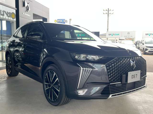 DS Automobiles DS7 4
