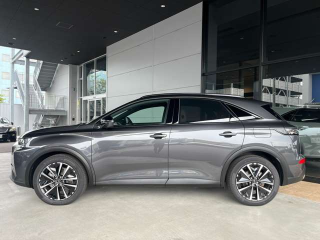 DS Automobiles DS7 5