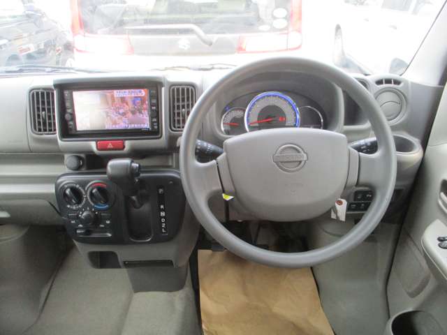 Nissan NV100 Clipper 7