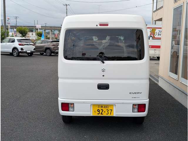 Suzuki Every 9
