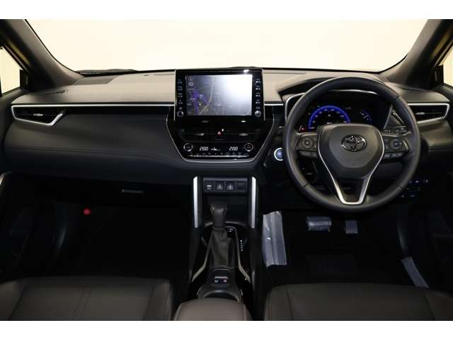 Toyota Corolla Cross 8