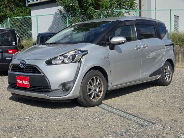 Toyota Sienta 7