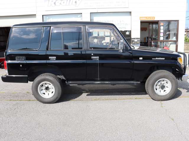 Toyota Land Cruiser Prado 9