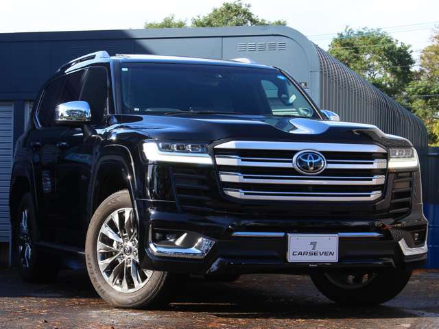 Toyota Land Cruiser 300 4