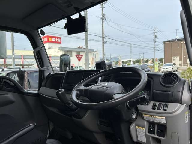 Mitsubishi Fuso Canter 10