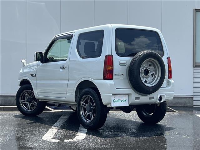 Suzuki Jimny 3