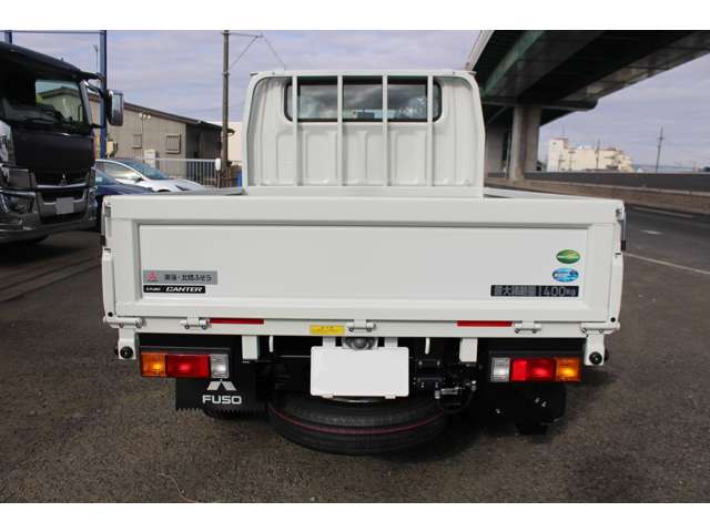 Mitsubishi Fuso Canter 5