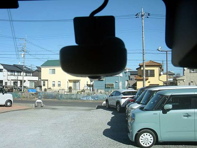 Hino Dutro 9