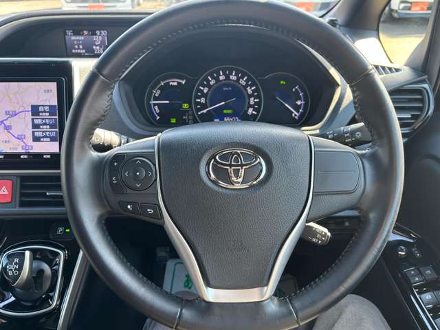 Toyota Voxy 5
