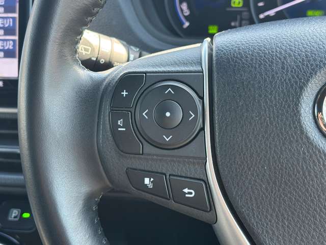 Toyota Voxy 6
