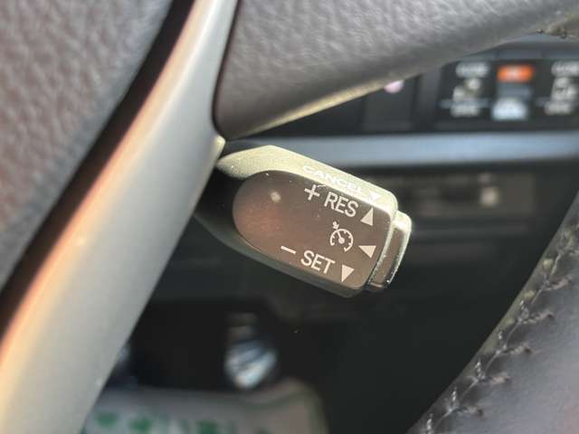 Toyota Voxy 7