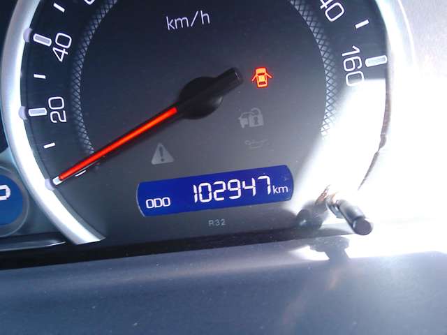 Toyota Voxy 4