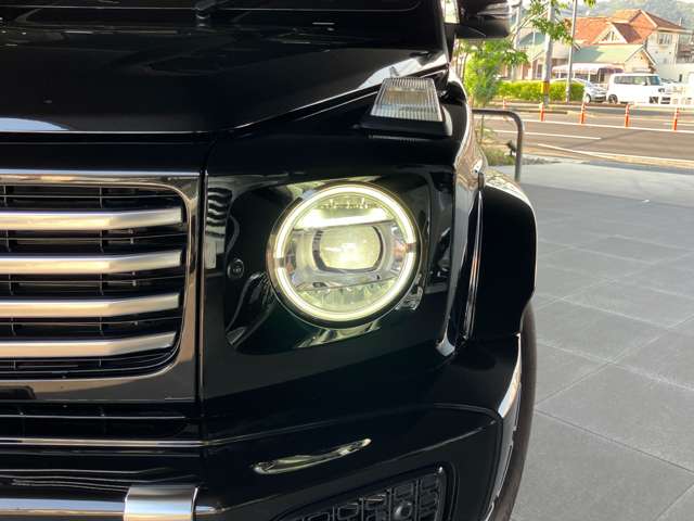 Mercedes-Benz G-Class 4