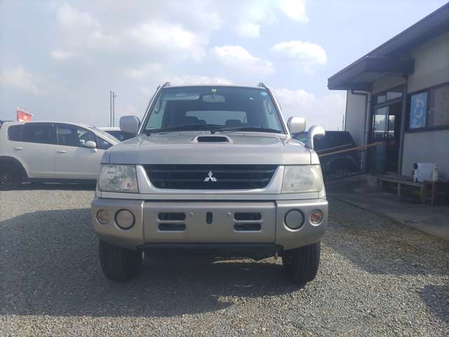 Mitsubishi Pajero Mini 2