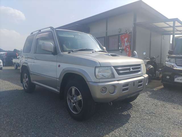 Mitsubishi Pajero Mini 3