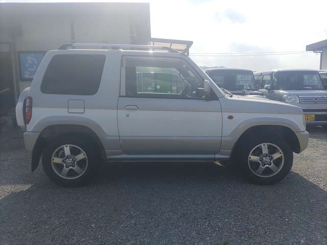 Mitsubishi Pajero Mini 8