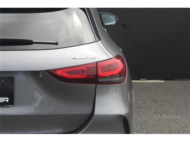 Mercedes-Benz GLA-Class 12