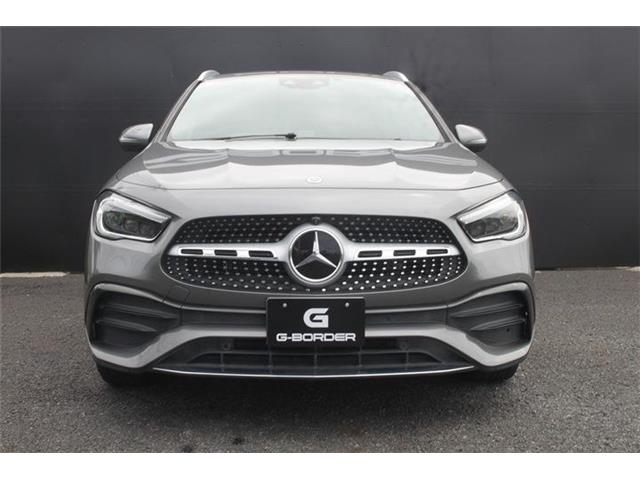 Mercedes-Benz GLA-Class 8
