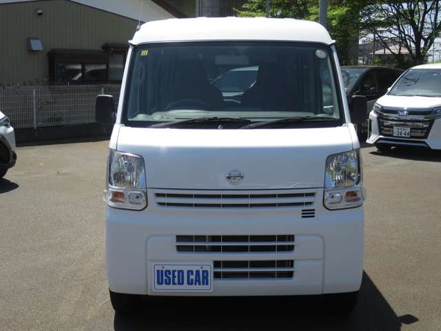 Nissan NV100 Clipper 11