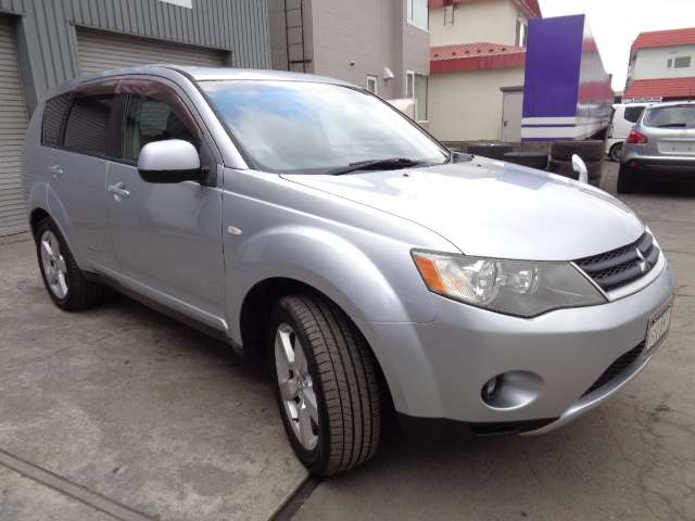 Mitsubishi Outlander 8