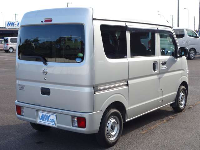 Nissan NV100 Clipper 8