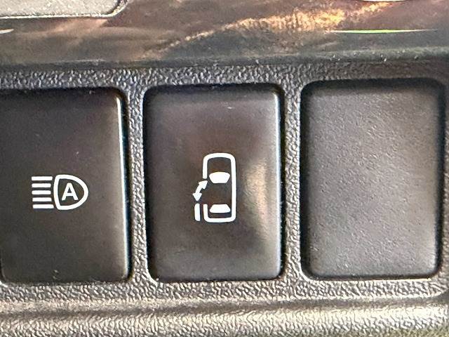 Toyota Hiace 5