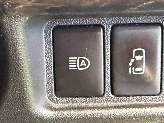 Toyota Hiace 6