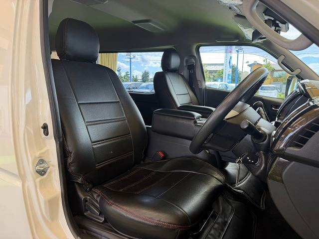 Toyota Hiace 10