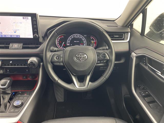 Toyota RAV4 8
