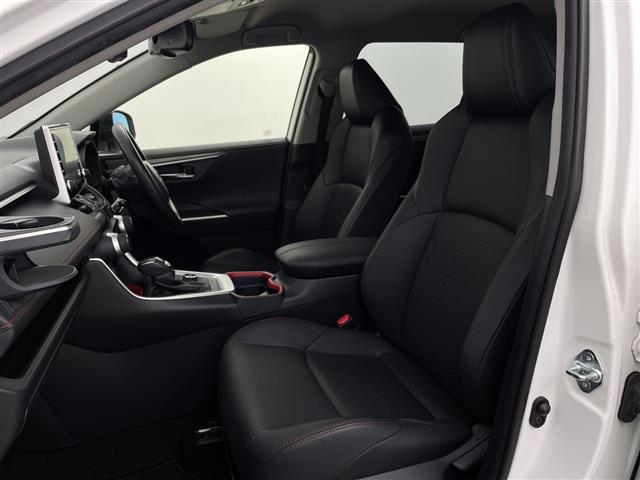 Toyota RAV4 12