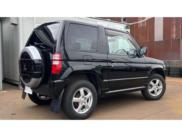 Mitsubishi Pajero Mini 6