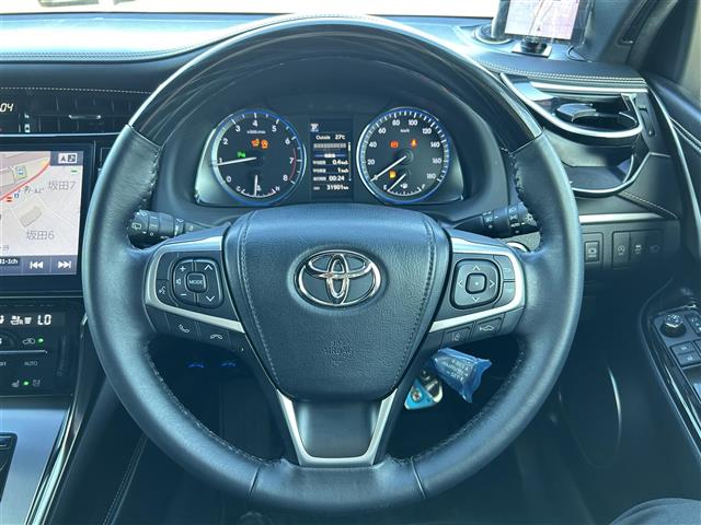 Toyota Harrier 6