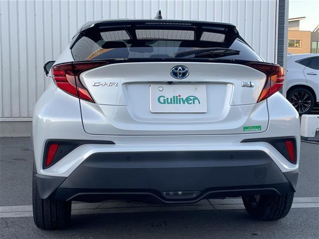Toyota C-HR 6